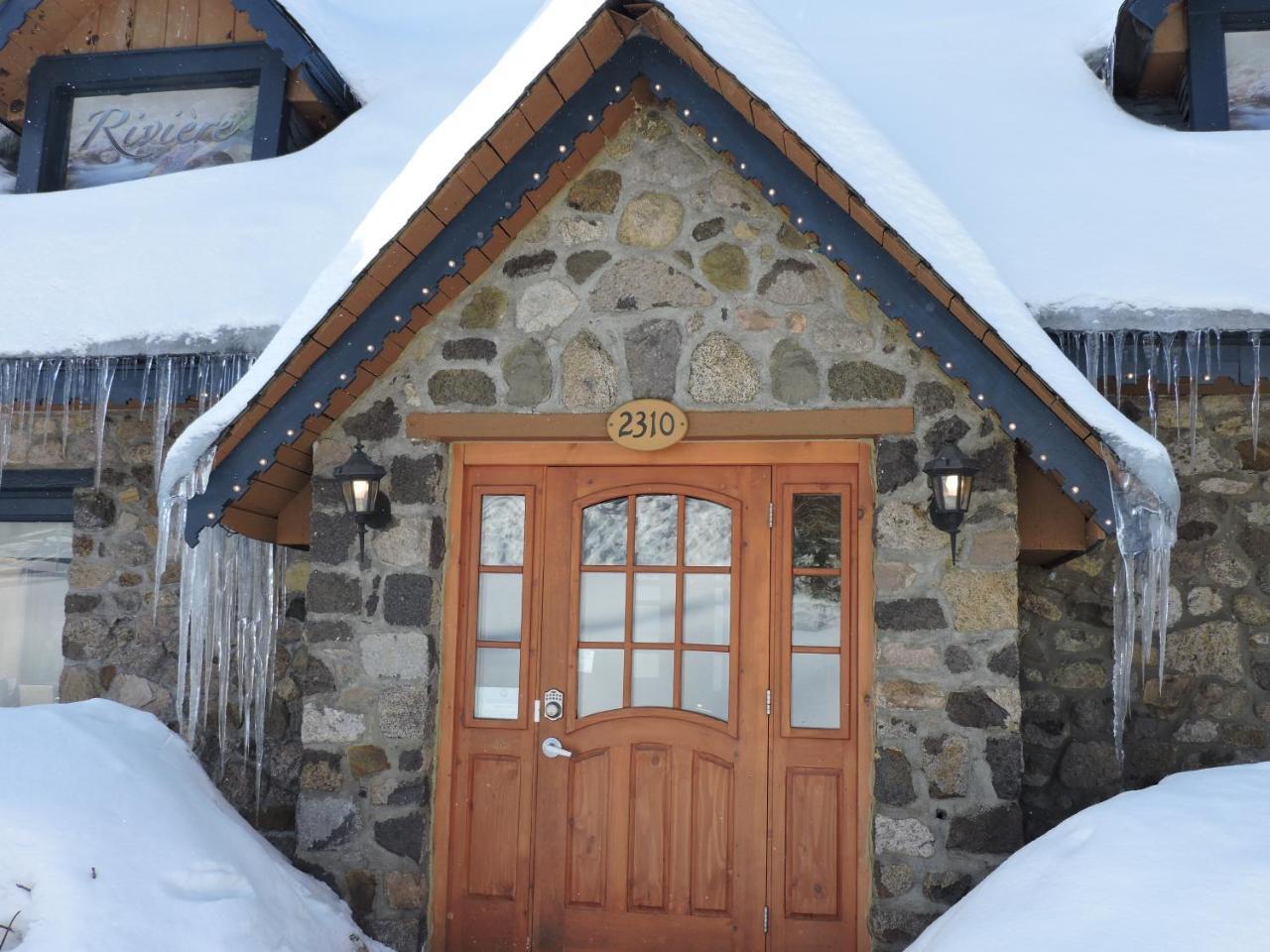 Auberge Spa & Beaux Reves Sainte-Adèle Exterior foto